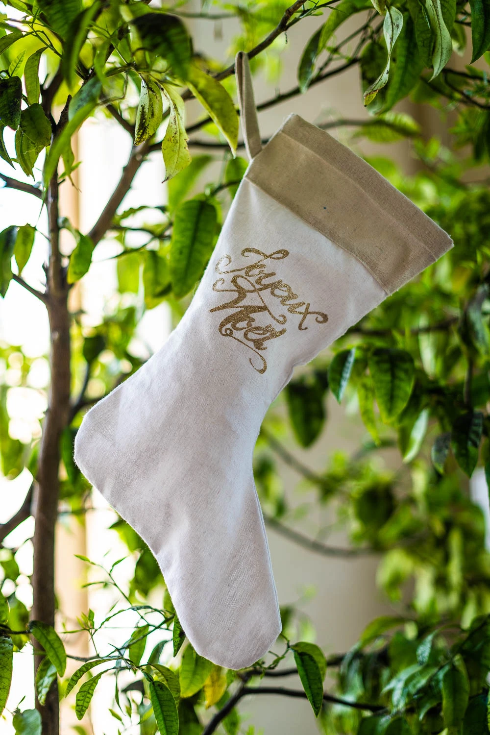 Chaussette En Lin Du Père Noël Paillettes Cuivrées 20 X 52 Cm 4 Chaussette En Lin Du Père Noël Paillettes Cuivrées 20 X 52 Cm – Image 2